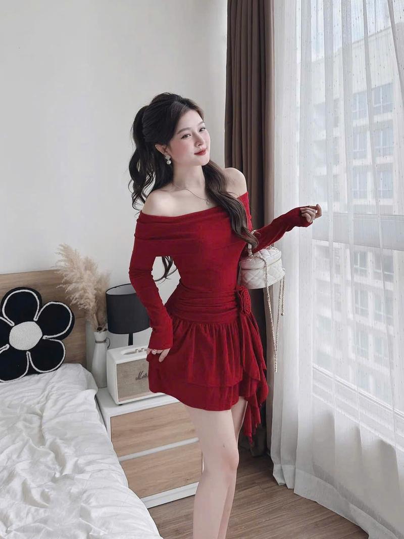 Product Introduction of Váy đầm nữ chất thun tăm tay dài bẹt vai đính bông xếp tầng sang chảnh 7