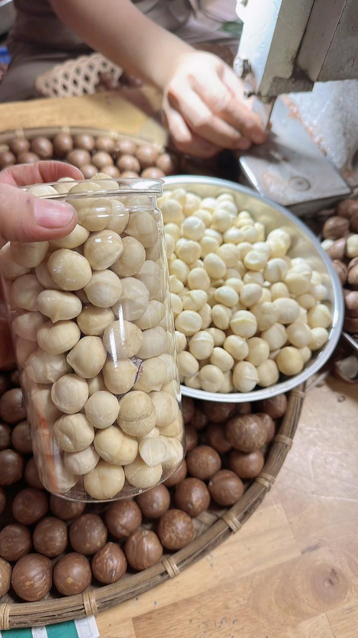 Product Introduction of 500g hạt mắc ca đak lak Snack Ăn Vặt Food hạnh 1