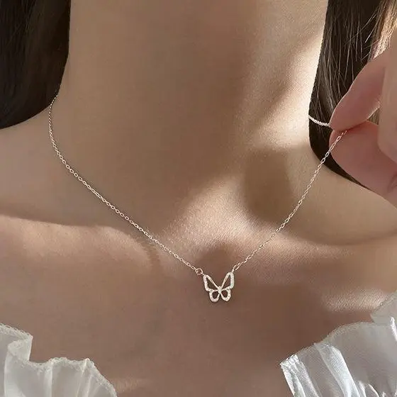 Vòng Cổ, K23, Dành Cho Nữ, Với Mặt Dây Chuyền Hình Bướm, Đồ Trang Sức