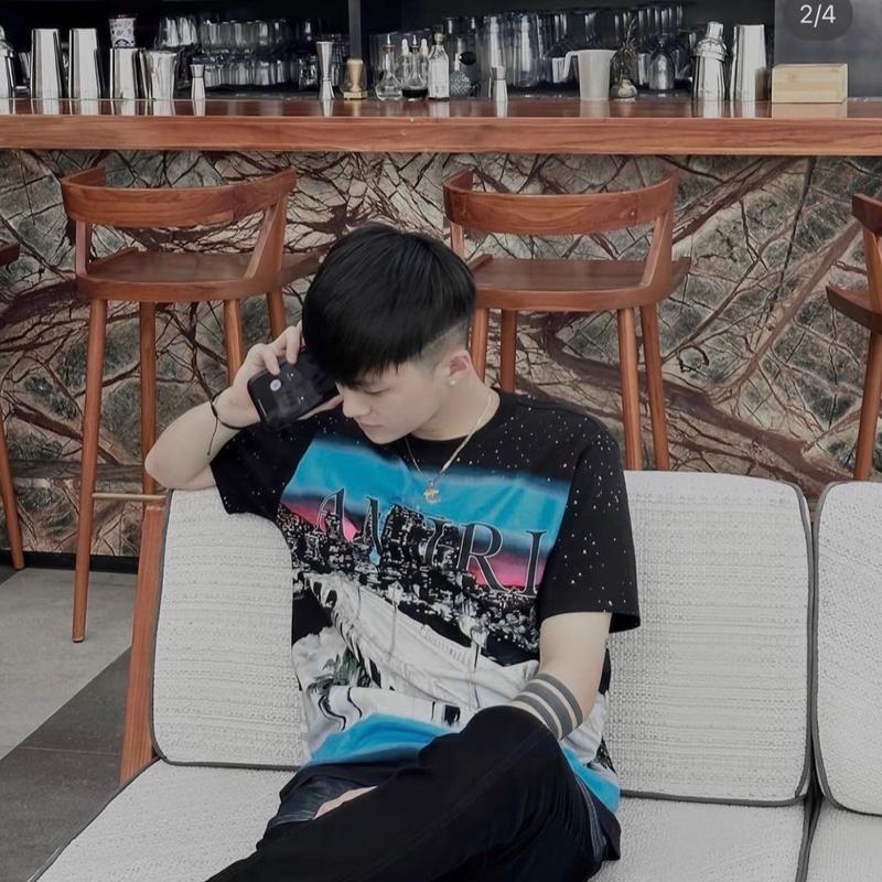 Áo Phông Nam A Mi Ri In Hình Bức Tranh Vảy Sơn Siêu Nét - Áo Thun Nam Nữ A Mi Ri An Thuyên Cao Cấp An Thuyên Hottrend mùa hè 2024