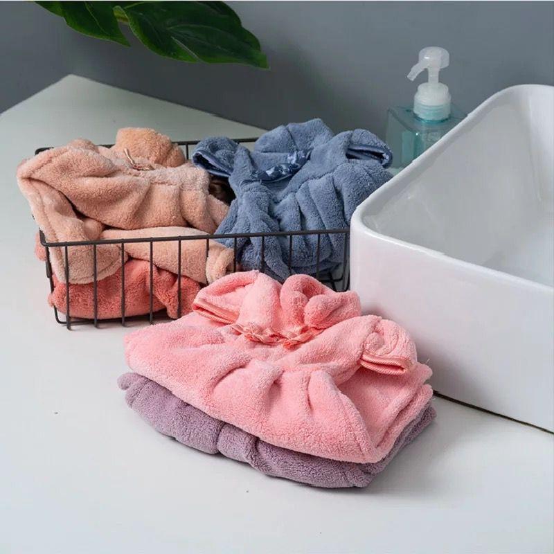 Product Introduction of Kain Lap Tangan Dapur Gantung MURAH Kain Lap Model Baju Bentuk Baju Lembut Free Hanger Biru Cleaning 9