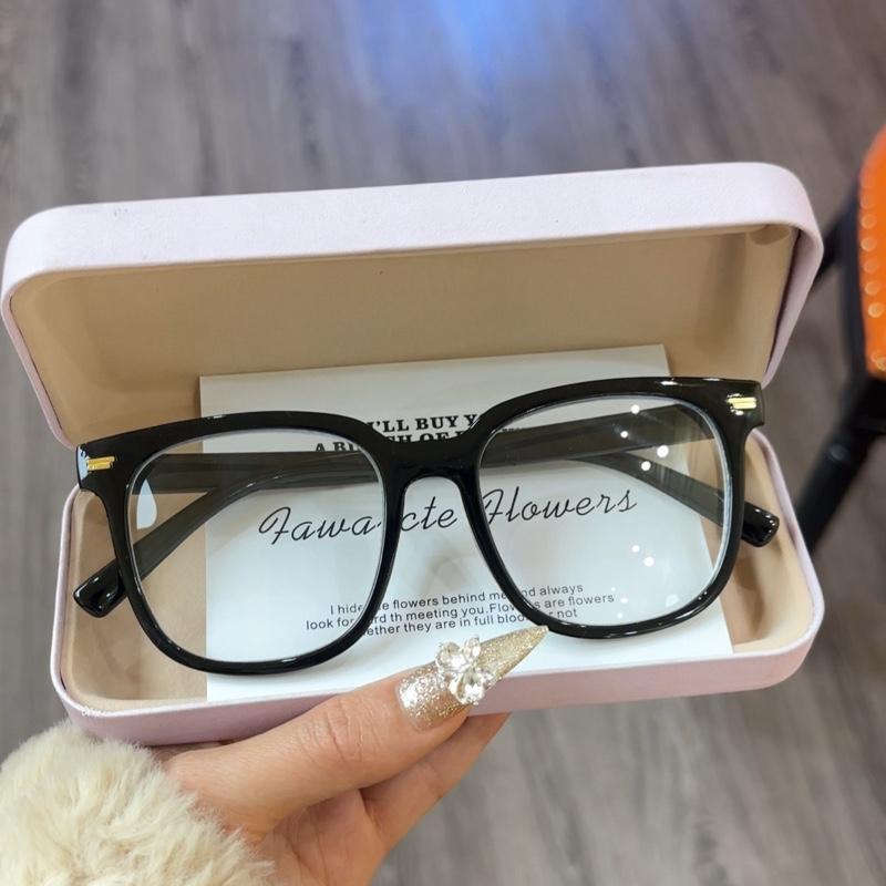 Gọng kính cận - Nhựa dẻo dáng kính vuông to (0-4 độ) Mã  MS12