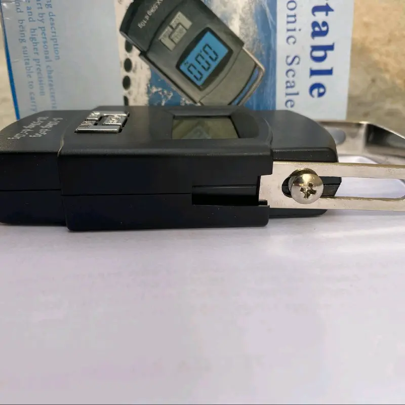 Cân Điện Tử Mini Cầm Tay Có Móc Treo Cân Cá 6