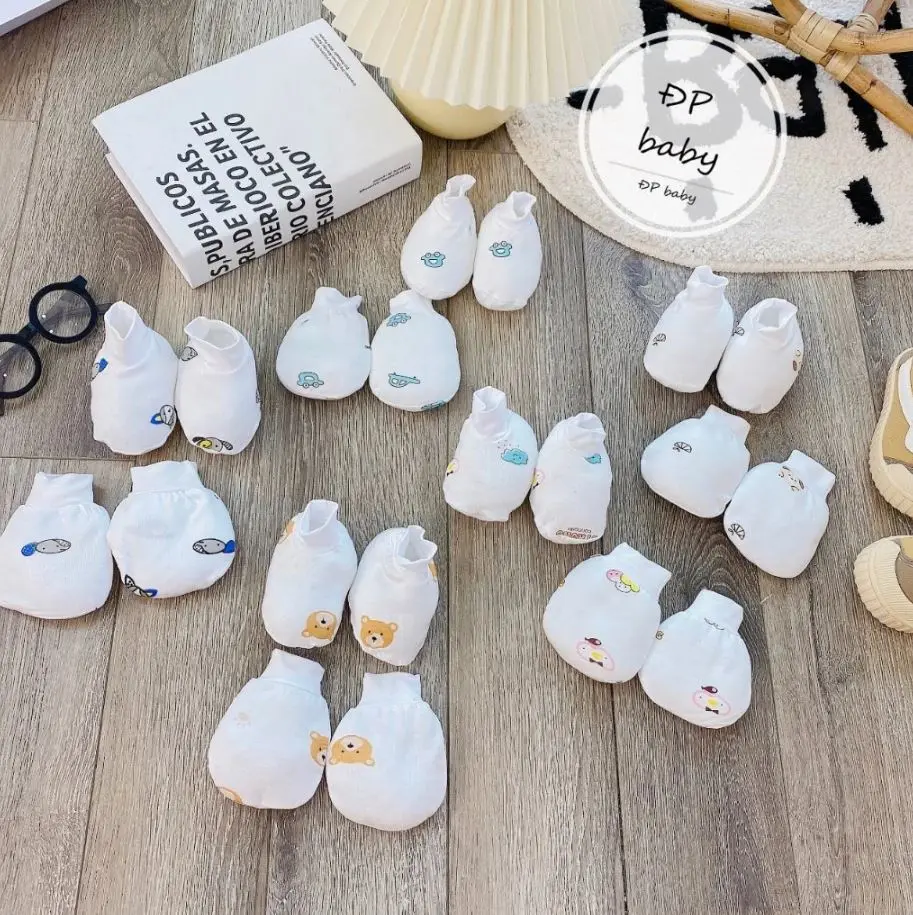Set Bao Tay Bao Chân Cho Bé Sơ Sinh Vải Petit Thun Lạnh Mềm Mại Và Đáng Yêu ĐP Baby