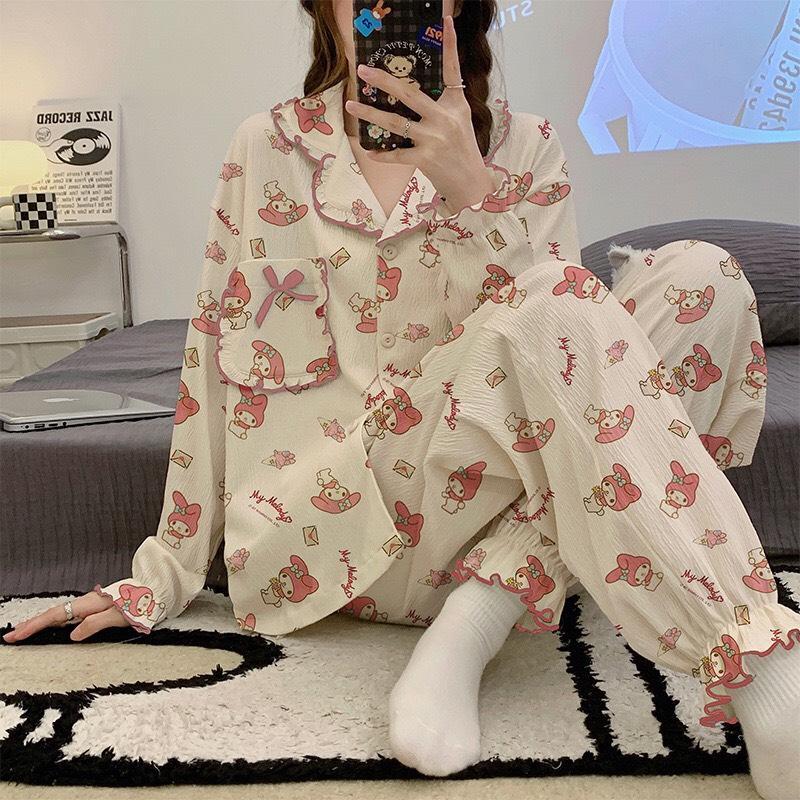 Bộ Đồ Pijama Nữ Tiểu Thư Tay Dài Quần Dài Chất Đũi Xốp Họa Tiểt Hình Gáu Shin Cao Cấp Freesize ,Đồ Ngủ Nữ Mặc Nhà Giá Rẻ
