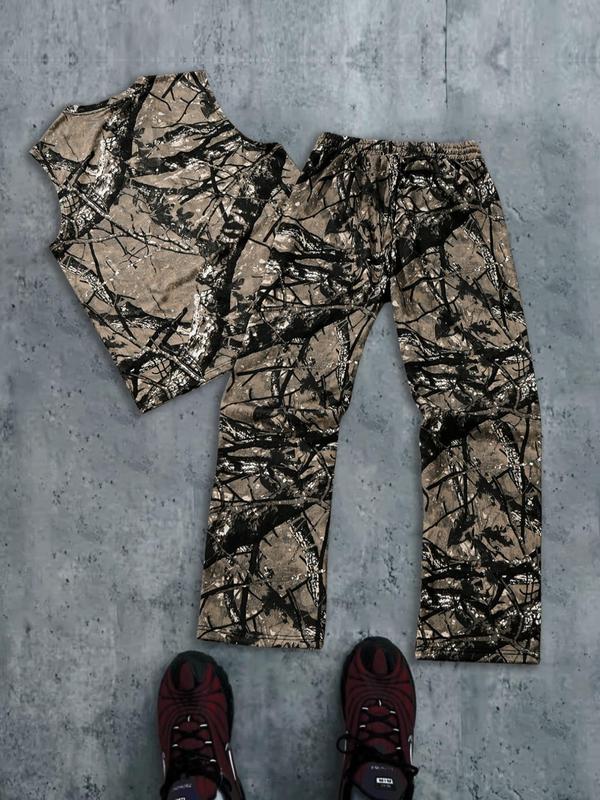 Men's Camo Letter Print Tank Top & Graphic Print Pants Two-piece Set, Loose Casual Fashion Breathable Two Piece Outfits for Daily Outdoor Wear, Men Clothes for All Seasons 1