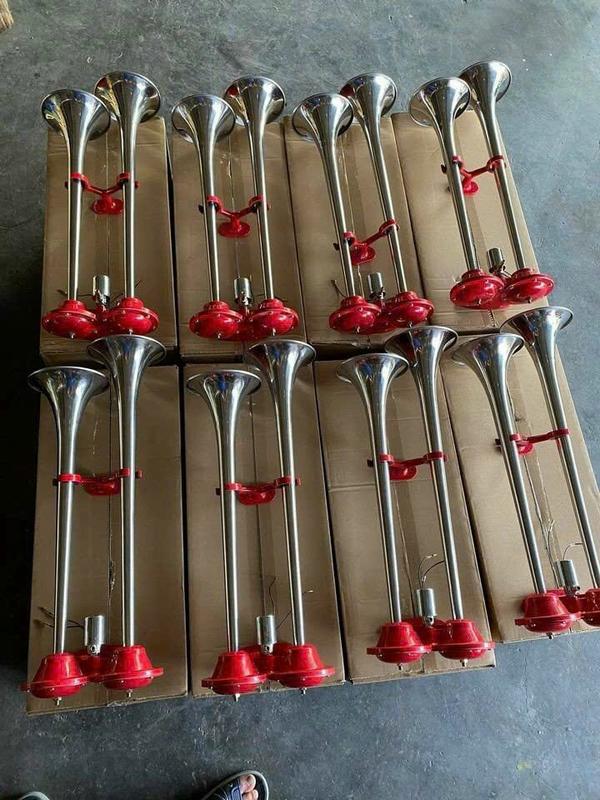 Còi hơi thái. Cặp kèn hơi thái dế đỏ Phụ Kiện Phụ Tùng