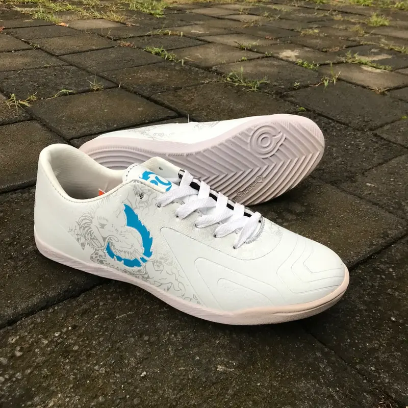 Sepatu Futsal Ortuseight 6