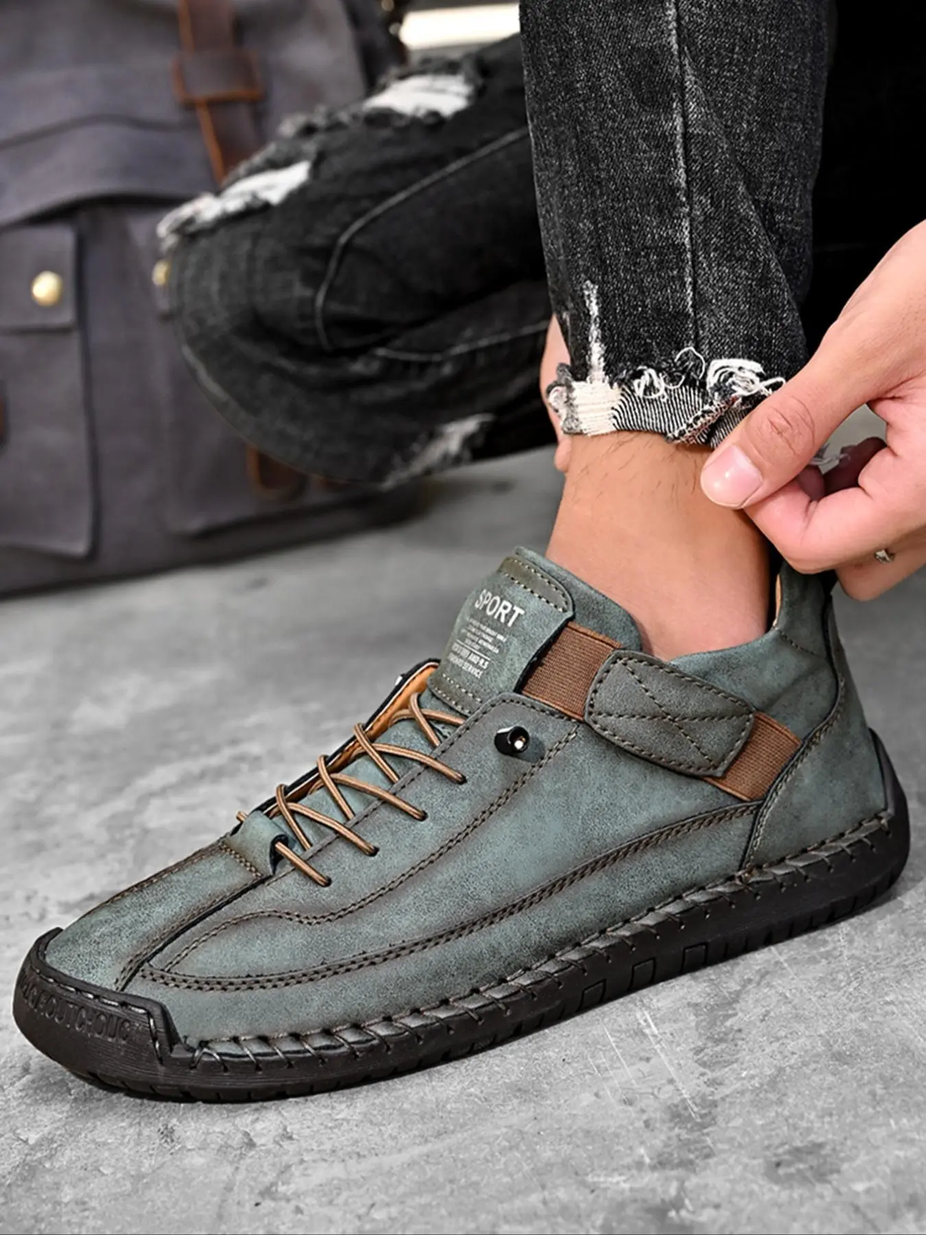 Men's Fashionable Letter Label Design Lace Up Front Sneakers, Casual Comfortable Breathable Sports Shoes, Male All-match Round Toe Shoes for Daily Wear