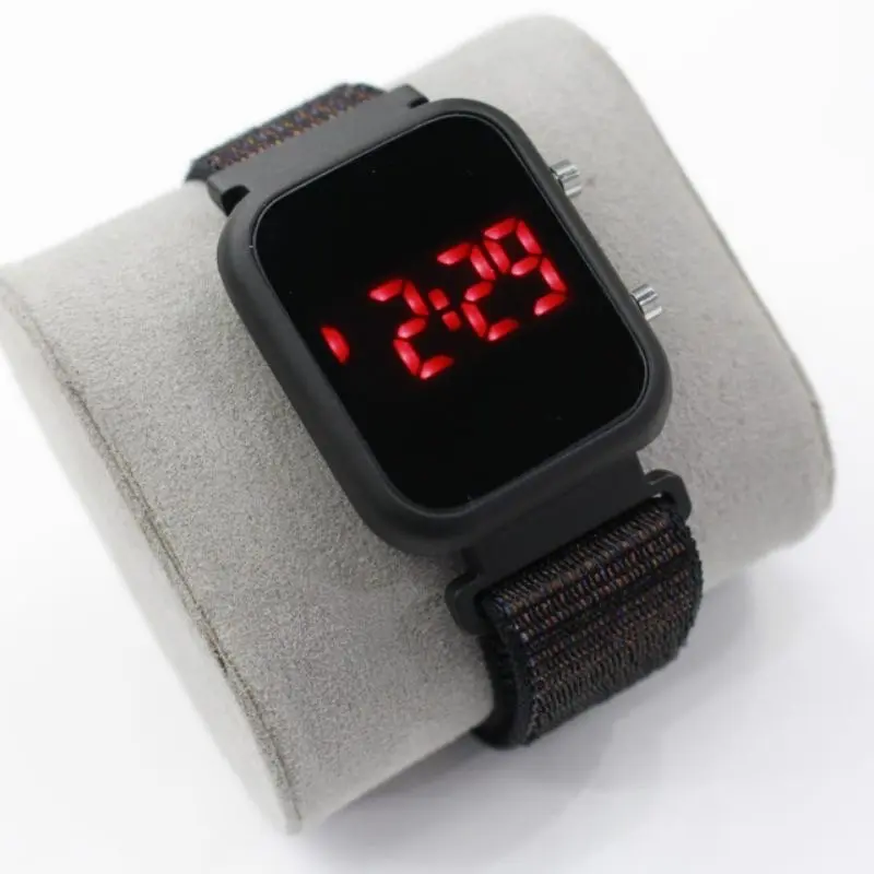 Emily Kotak | Free Box | Jam Tangan LED Digital | Strap Canvas Nylon