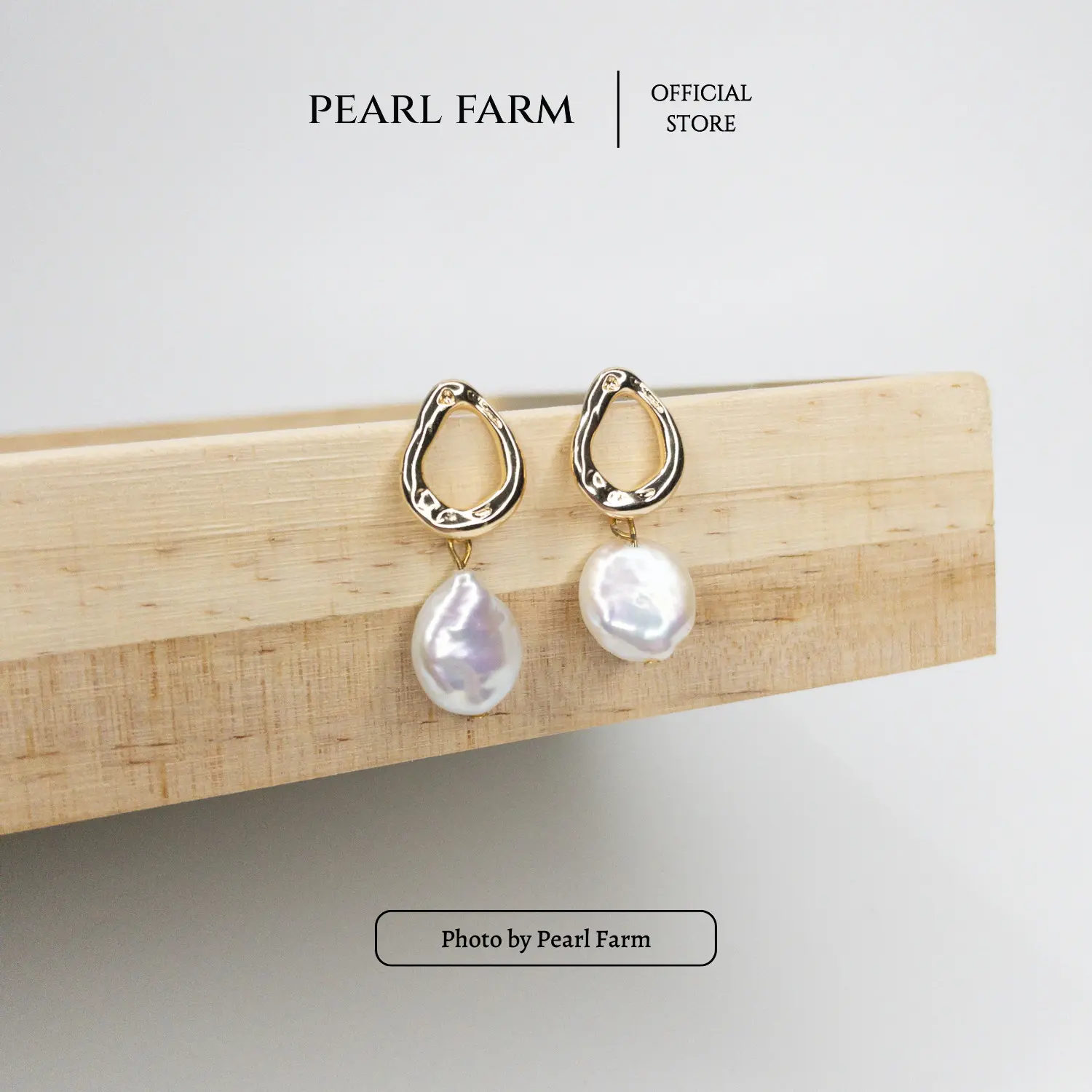Bông Tai Ngọc Trai Dị Dáng Thả Phong Cách Hàn Quốc Pearl Farm