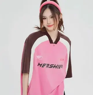 Áo Thun Newseven Phối Cổ V Phong Cách Thẻ Thao V-neck T-shirt AT.374 1