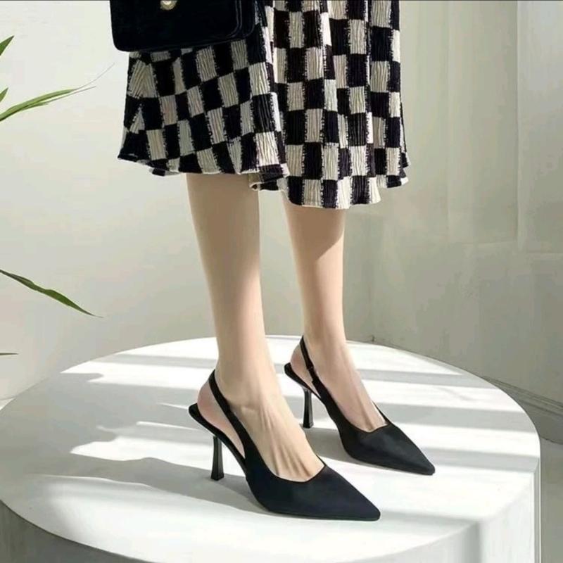 Sandal cao gót nữ Ngọc Trinh Store cao 7cm đơn giản dễ phối phù hợp cho thời trang công sở DéP Shoes GiàY Đồng