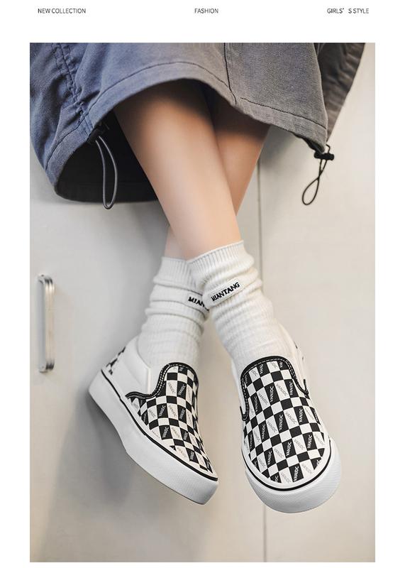 Product Introduction of Women's Plaid Canvas Shoes, Casual Flat Shoes, Low-top Non-slip Wear-resistant Canvas Shoes for Students and Couples 48
