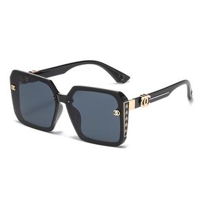 แว่นกันแดดป้องกันรังสียูวี ระดับไฮเอนด์ สำหรับผู้หญิง ทรงสี่เหลี่ยม กรอบใหญ่ เหมาะสำหรับหน้ากลม บาง ป้องกันแสงแดด สไตล์อินเทรนด์ มีบุคลิก