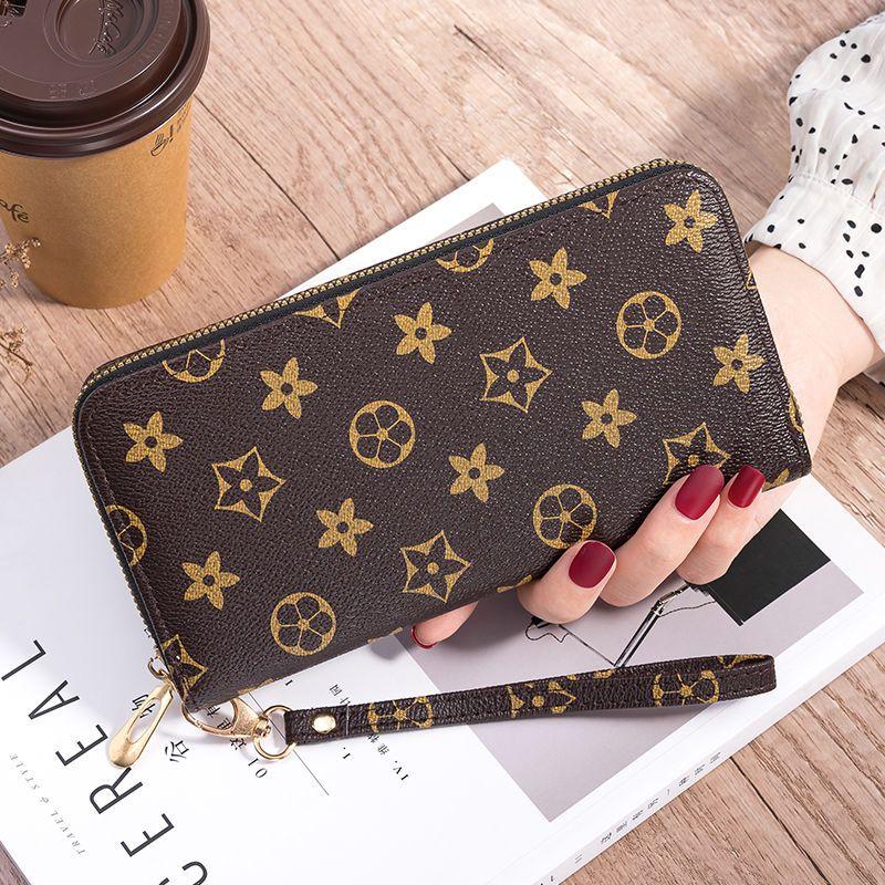 Product Introduction of [Accordion Skirt Wrinkle Design] Women's Long Wallet 2023 New European and American Fashion Large Capacity Ladies Clutch Zipper Mom's Wallet Phone Bag 3