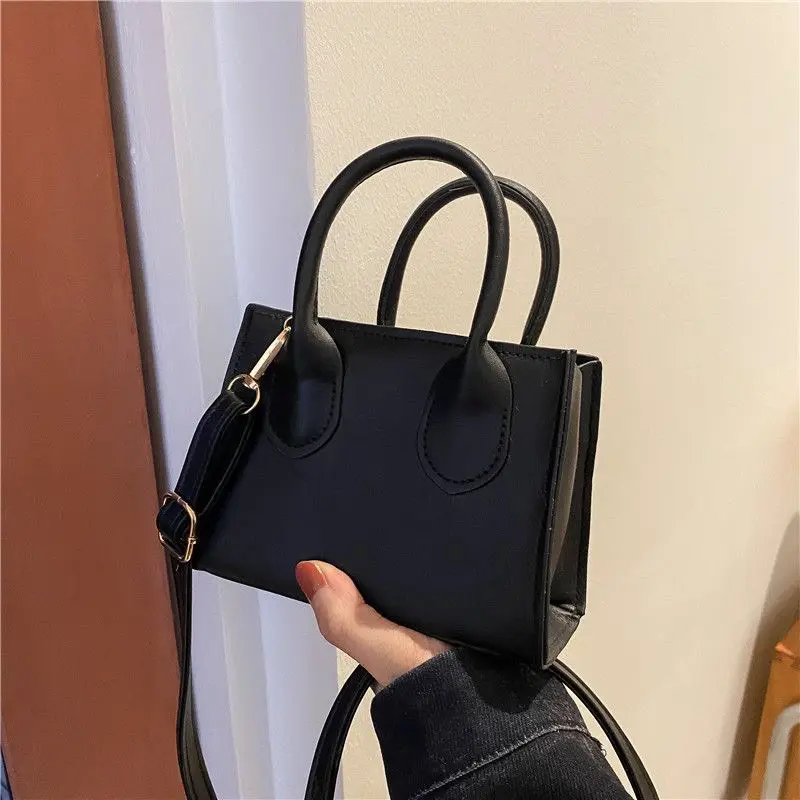 Túi Xách Nữ Đẹp Đi Chơi Phong Cách Hàn Quốc PK 512 Bag Da 2