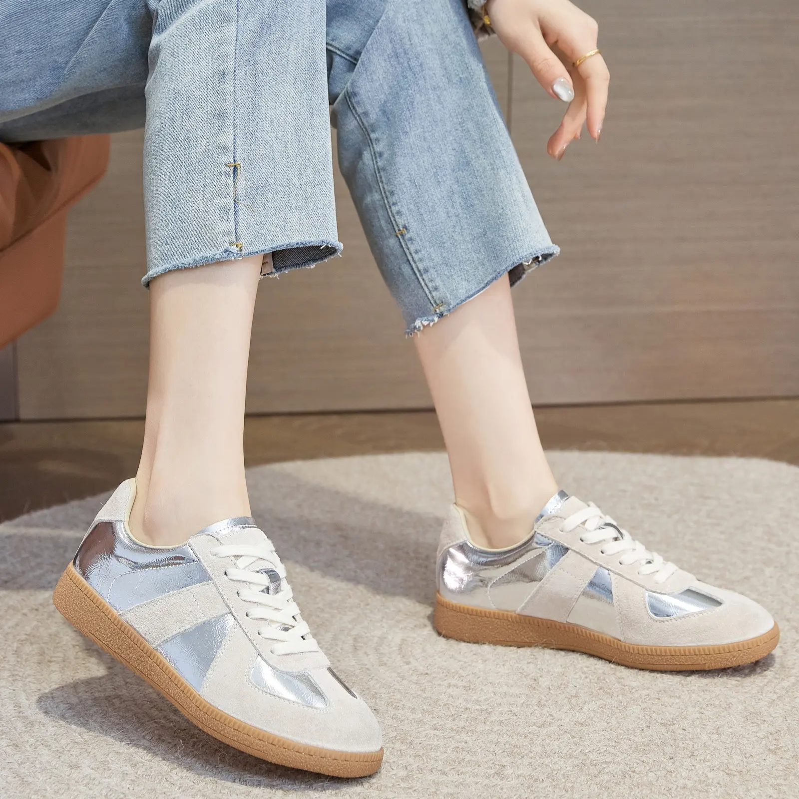 2024 Spring New Flat German Training Shoes Women's Low-Top Lace-up Board Shoes All-Matching Fashion Casual Forrest Gump Spring and Autumn Single-Layer Shoes