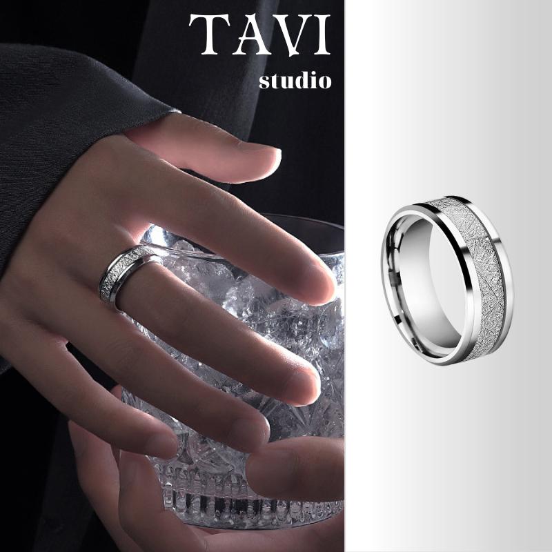 Nhẫn Nam Nữ ICE Tavi Studio Tròn Thời Trang Unisex Chất Liệu Titan Không Gỉ Màu Bạc Mặt Nhẫn Họa Tiết Rãnh Độc Đáo