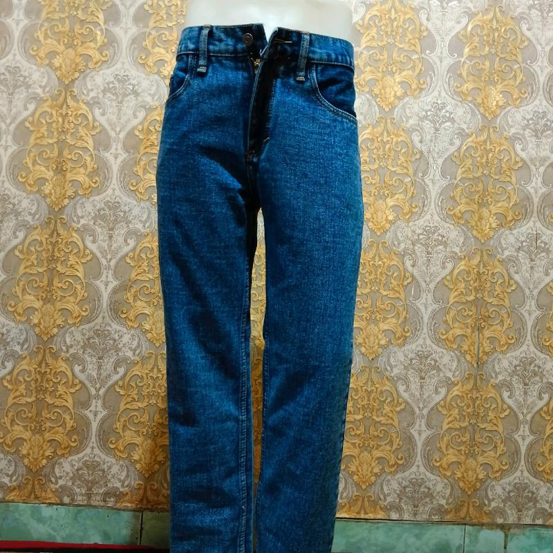 CELANA JEANS PANJANG STANDAR COWOK SNOW Jeans Panjang 2