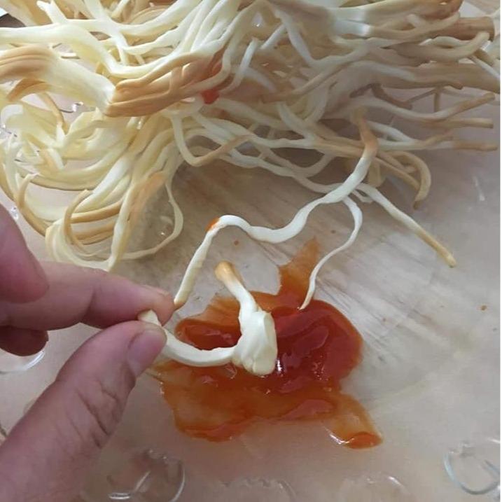 [COMBO 2] Phomai MẶN xé sợi hun khói Solse 100g Snack Food Ăn Vặt Chua Thức Ăn phô mai dây  hun khói Heo 8