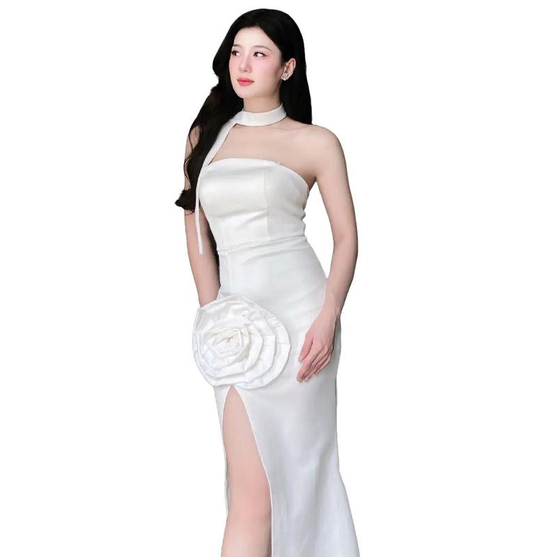 ĐẦM DẠ HỘI CUP POLY KẾT HOA DÁNG DÀI ĐUÔI CÁ KÈM DÂY CHOÀNG XẺ PHẢI - NGA PHẠM Nữ Dress Màu Trắng Đen Women Kem Voan