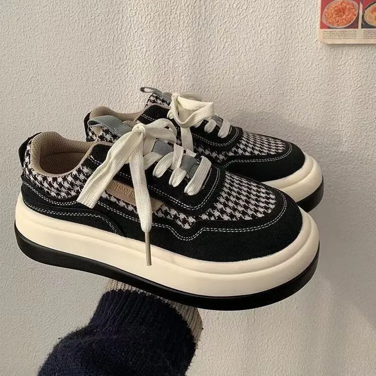 Giày Thể Thao Nữ Đế Độn Hoạ Tiết Houndstooth Đế Bánh Mì Tăng Chiều Cao HotTrend G23