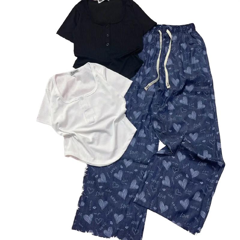 s66 bộ đồ nữ áo cổ vuông có nút tay ngắn thun gân, form ôm + quần suông jean lụa mềm.  jean giấy , lưng cao . Nhung Ong set thường Women Voi Top Jacket