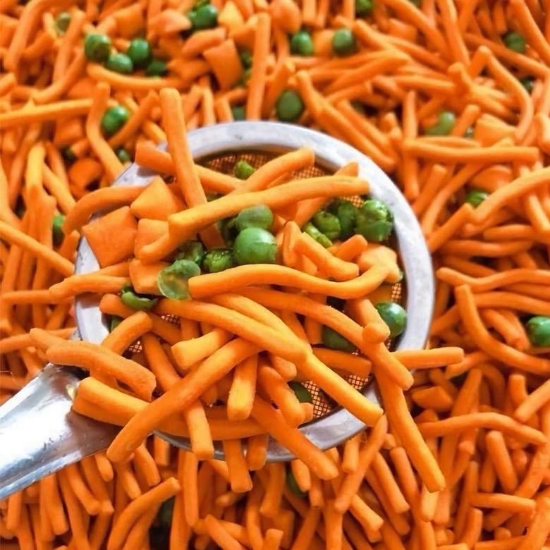 1kg Bim Bim que tăm mix hạt đậu hà lan siêu ngon - Thế Giới Đồ Ăn Vặt