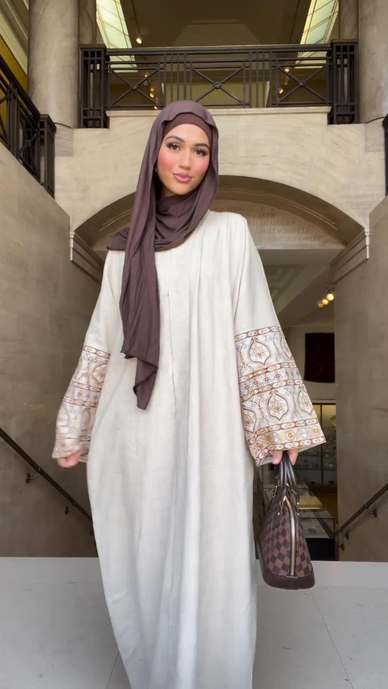 Product Introduction of Bohemian Long Dress Loose Retro Puff Sleeve| abayas singapore alaydrus bambina baju kurung raya 2025 ke barung butterfly sparkly dress coquette mesir black lavella luna plus size pashmina zainab collection glitter 5