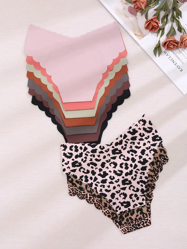 Women's Plain & Leopard Print Brief, Soft Comfy Breathable Panty for Daily Wear, Underwear for All Seasons 8