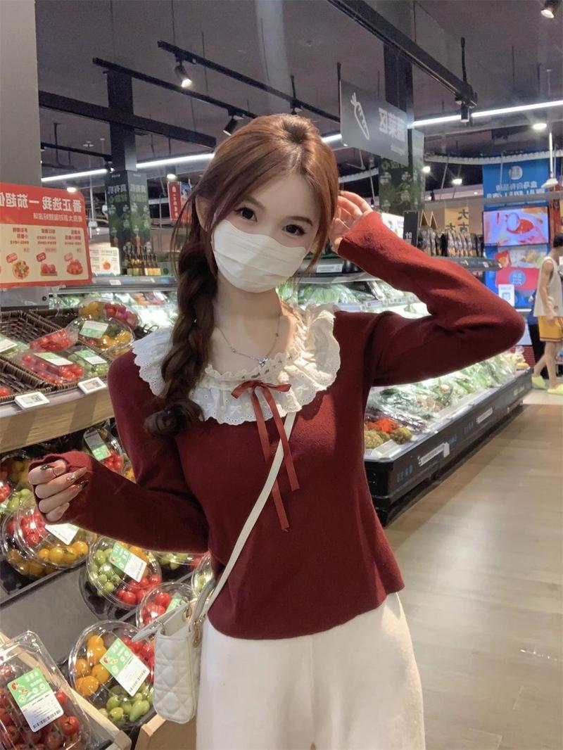 Product Introduction of Áo Sơ Mi Lông Cừu, Cổ Búp Bê Thiết Kế Màu Đỏ, Ấm Áp Và Mềm Mại, Áo Dài Tay Sang Trọng Nơ Ren Mùa Thu Và Mùa Đông Của Phụ Nữ Women Top 7