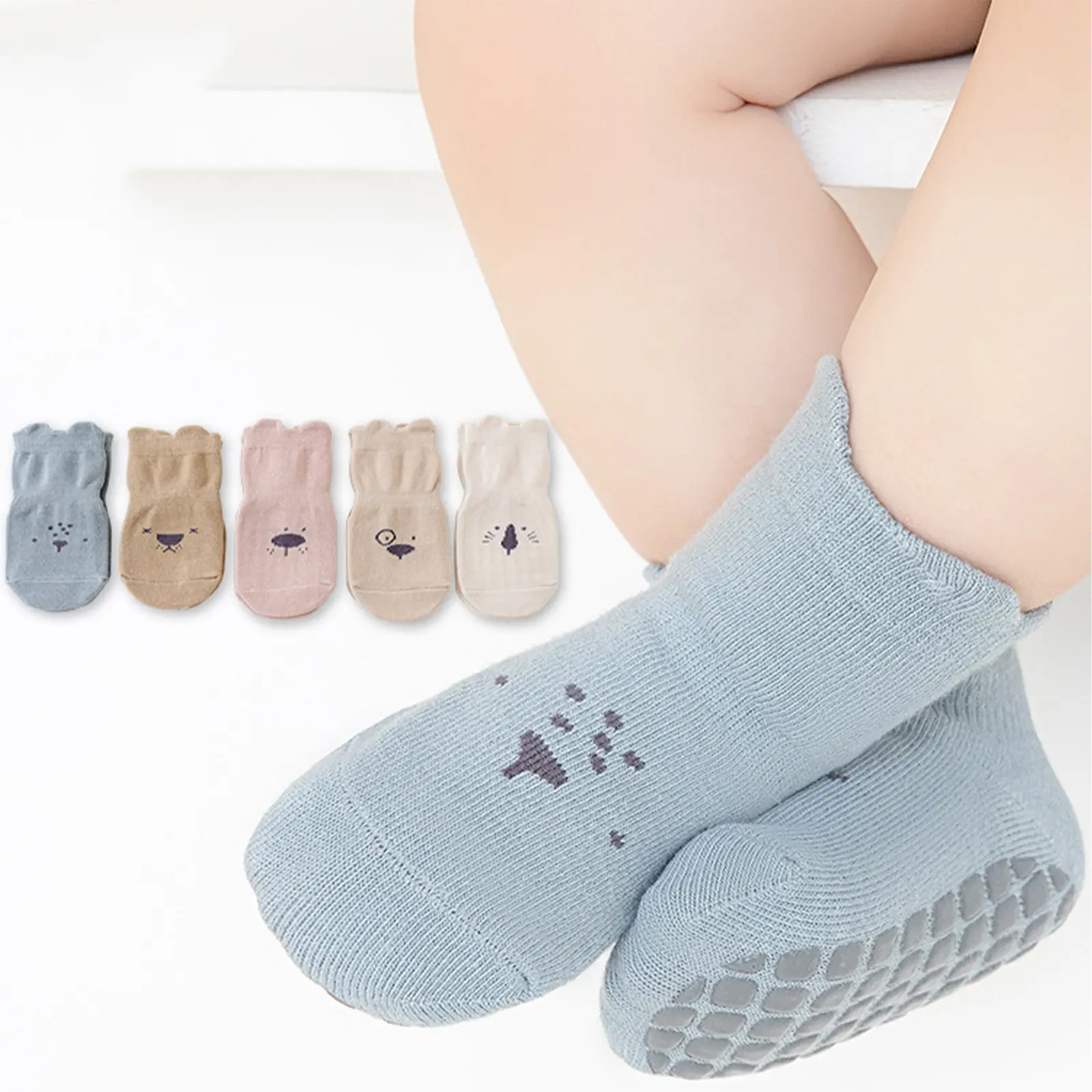 Baby Girls Boys Crew Socks Cute Cartoon Print Cotton Socks with Grippers for Infants Toddlers