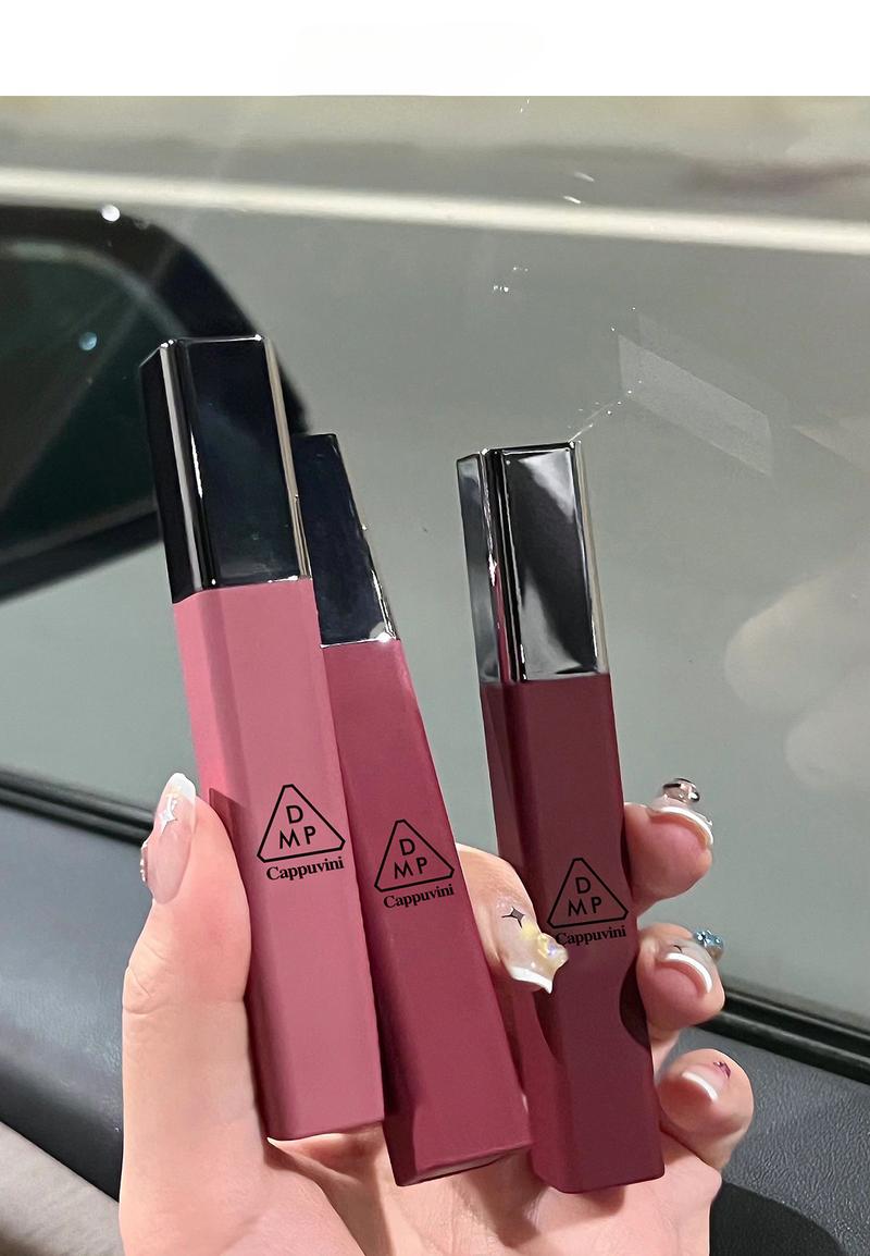 Product Introduction of Cloudy Lip Gloss & Lip Mud, Matte Velvet Finish, Brightening Effect, Long-lasting Color, Makeup Lip Gloss 10