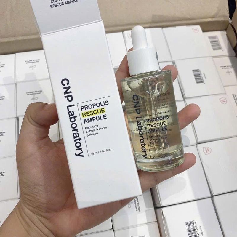 CNP Laboratory Serum Keo ong Propolis Rescue Ampule (hỗ trợ kiềm dầu giảm mụn, se LCL)
