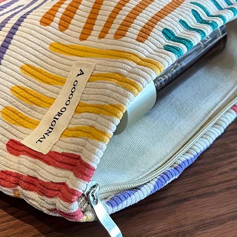 1pc Small group contrast striped makeup bag, portable travel storage bag, wash bag, skincare storage bag 5
