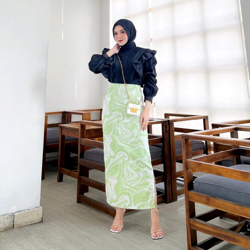 [EKSLUSIF NENGLIQE] - Rok Span Marbel Maksimal bb 50/55 kg /Rok korean Style Bahan Adem tanya via live atau kami Rayon Katun Muslim Wanita Panjang 4