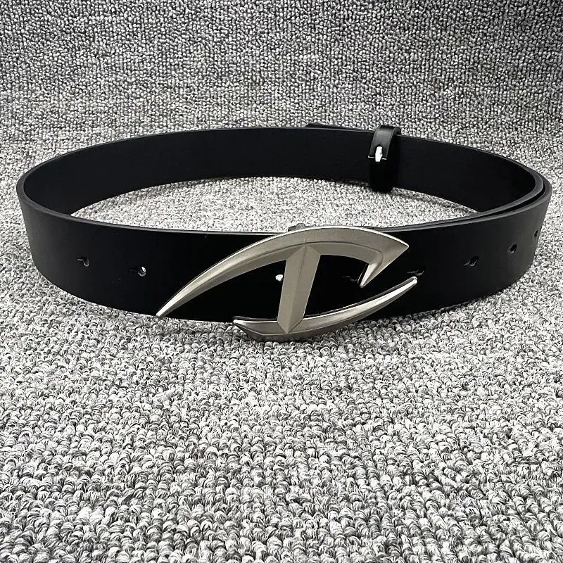 Thắt Lưng Logo Kim Loại, Phong Cách Punk Châu Âu Và Mỹ Thiết Kế Mới Tương Lai Cảm Giác Độc Đáo Thắt Lưng Kim Loại Dễ Phối Đồ Dành Cho Nam Và Nữ, Thời Trang, Thiết Kế Đẹp