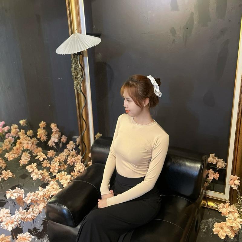 Combo 3 áo thun tay dài nữ cổ tròn dáng dài chất thun tăm lạnh quảng châu ,có 2:size ;số 1:phù hợp từ :38kg-48kg .số 2:phù hợp từ 48kg-58kg 3