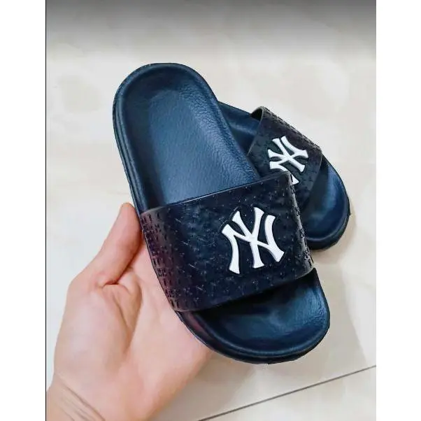 Children's Slippers Boys Girls Anti-Slip Slippers - NY Strap for Kids Aged 4-12