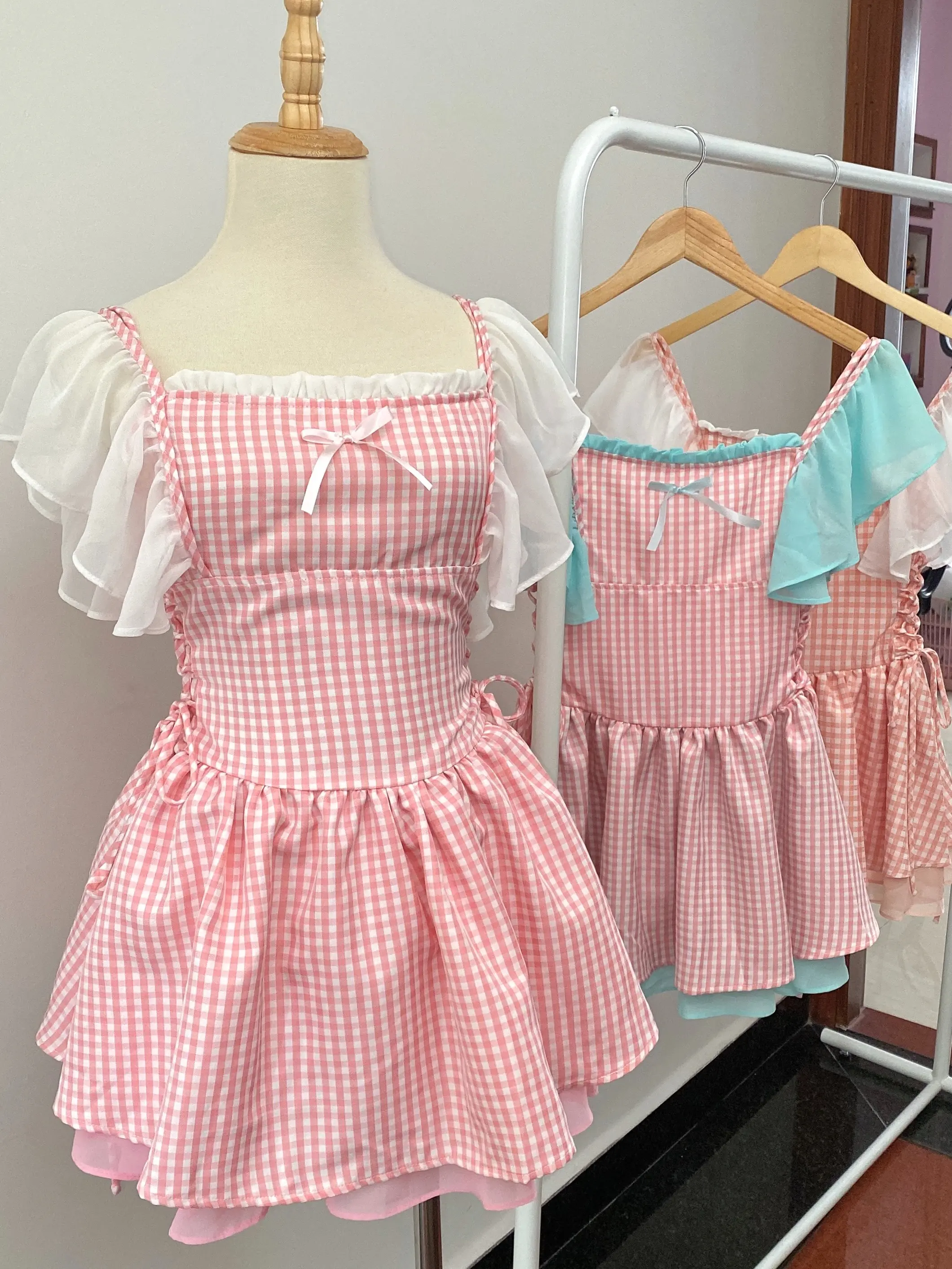 Gwyneth - Ariel Doll Dress - Đầm búp bê xòe thắt dây eo tôn dáng | BigBuy360 - bigbuy360.vn Gwyneth - Ariel Doll Dress - Đầm búp bê xòe thắt dây eo tôn dáng | BigBuy360 - bigbuy360.vn