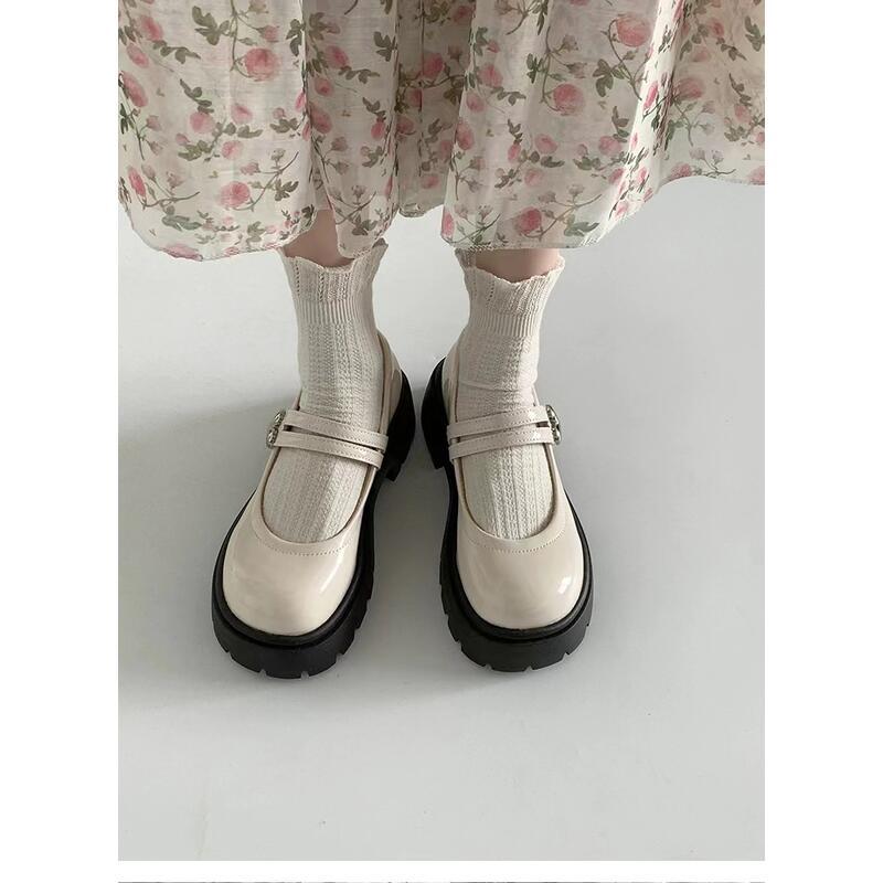 Product Introduction of Black Thick soled Small Leather 2024 Spring and Autumn New Le Fu with One Word Belt Mary Jane British Style Single Shoes for Women Footwear Girl 11