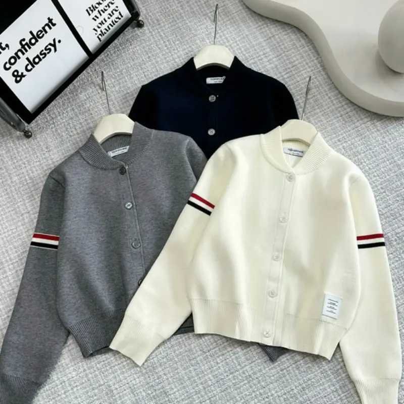 Áo len cadigan siêu xinh cực hot mẫu mới 2025, áo khoác len bomber cadigan thom brown siêu xinh siêu nhẹ nhàng mặc tết