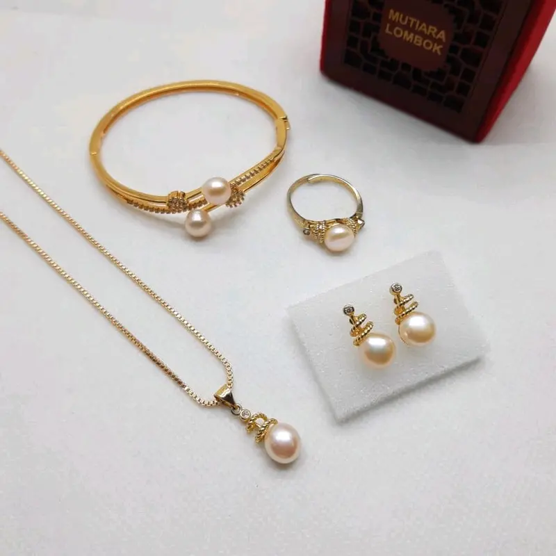 Set Cantik Mutiara Tawar Asli Bersertifikat 3