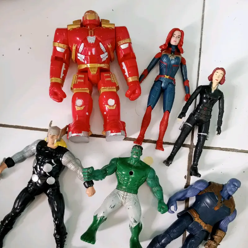 Mainan MarvelHero 0