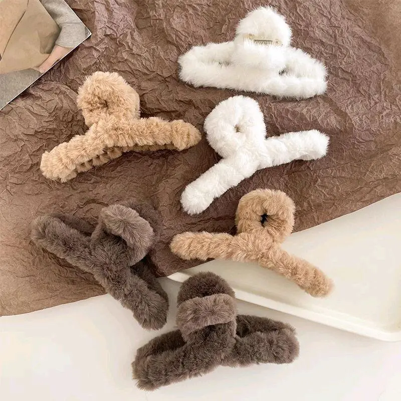 Jepitan Rambut Jedai Wanita Bahan Bulu Lembut Jepit Rambut Gaya Korea Aksesoris Rambut termurah impor Clips