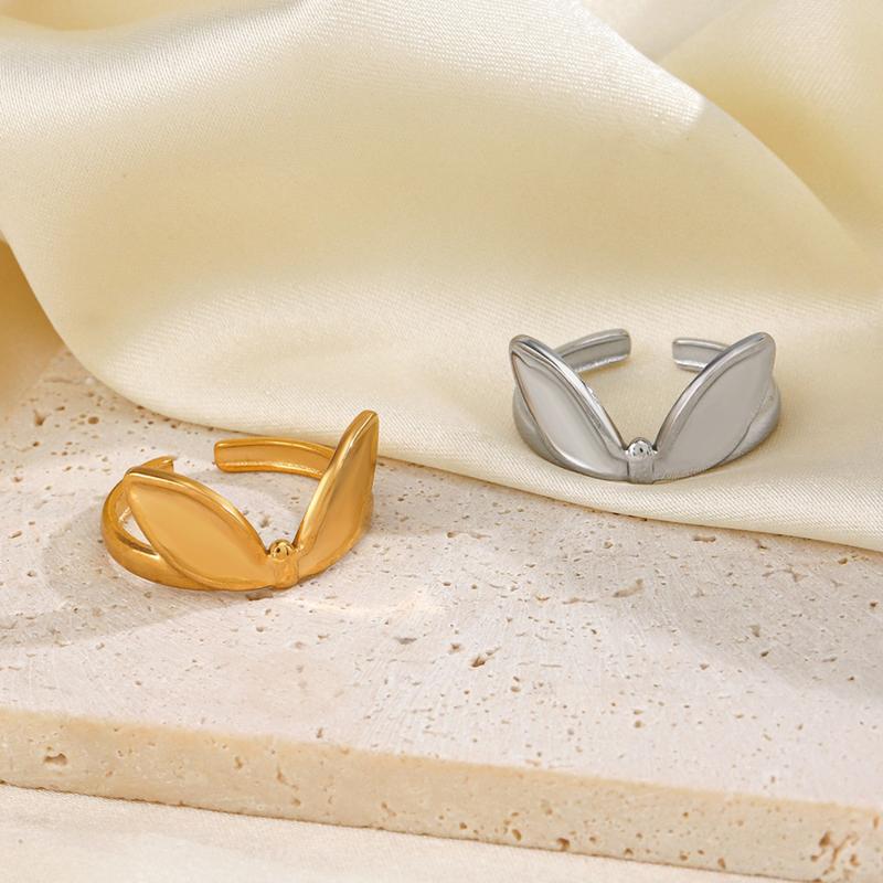 Product Introduction of 2025 Hot-selling Stainless Steel Rabbit Ear Opening Ring Personalized Hip-hop Non-fading Rabbit Ear Titanium Steel Ring for Women 18
