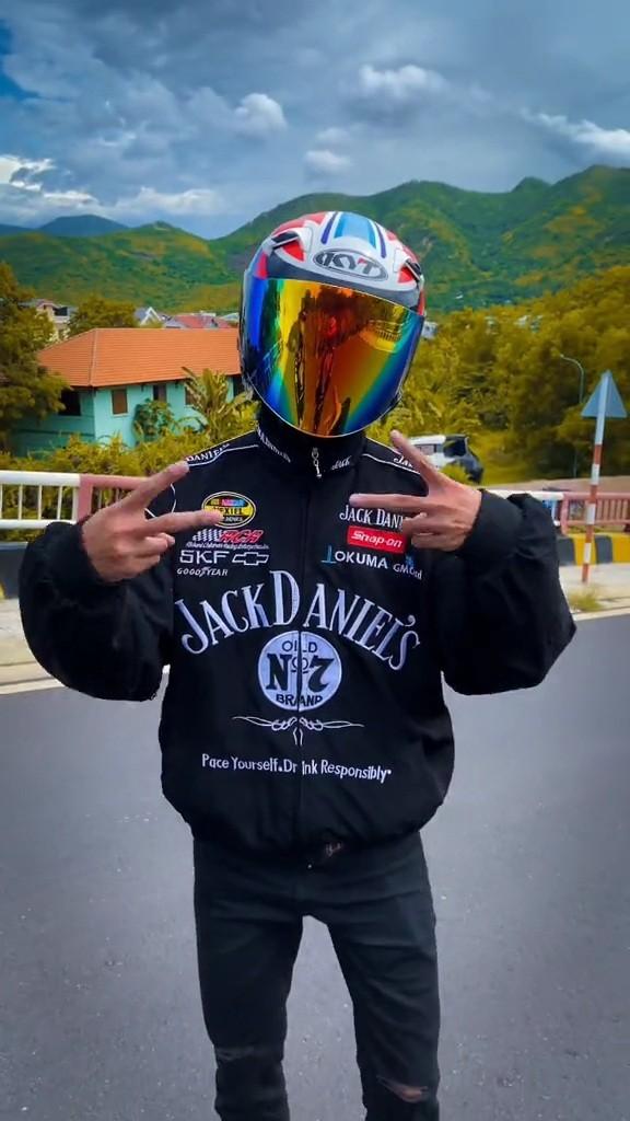 Product Introduction of Áo Khoác Jack Daniels Vải Kaki 3 Lớp, Có Trần Bông, Logo Hình Trên Áo Được Thiêu Menswear Nam Dài Tay Jacket Tay Dài 2