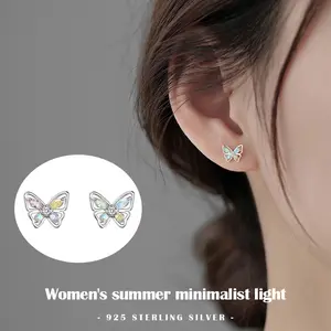 【Yy Barang akan dikirim dalam 24 jam】Anting Kupu-kupu Perak Sterling 925 untuk Wanita Musim Panas Sederhana Ringan  Desain Ceruk Anting