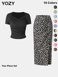 YOZY Ruched Wrap Tee & Ditsy Floral Print Skirt Set/ Sweetheart Neck T-Shirt & High Waist Drawstring Split Midi Skirt, Back to School Womenswear, Women's Holiday Wear for Spring & Summer